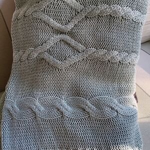 Urban Barn Throw/Blanket